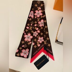 Louis Vuitton Monogram Silhouette BB Bandeau with Louis Vuitton Signature